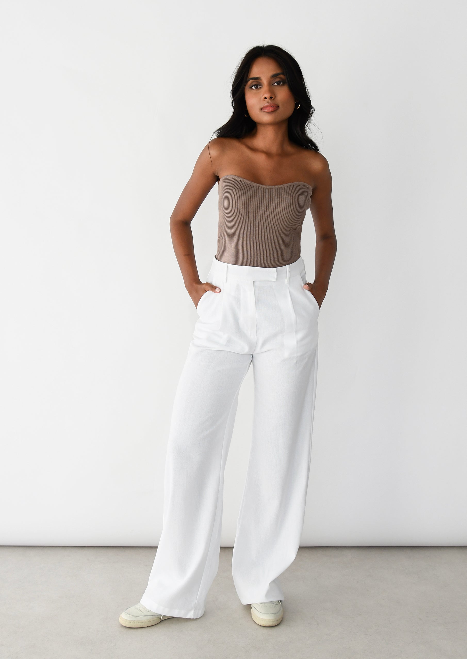 Cómo Combinar Pantalones En Lino Cómo Combinar Conjuntos En Lino