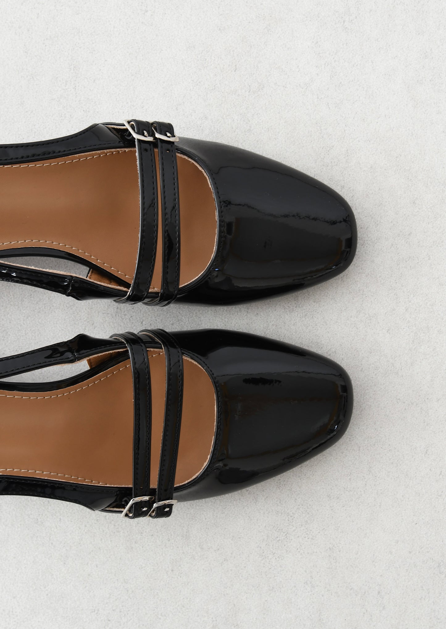 Babies à talon brides