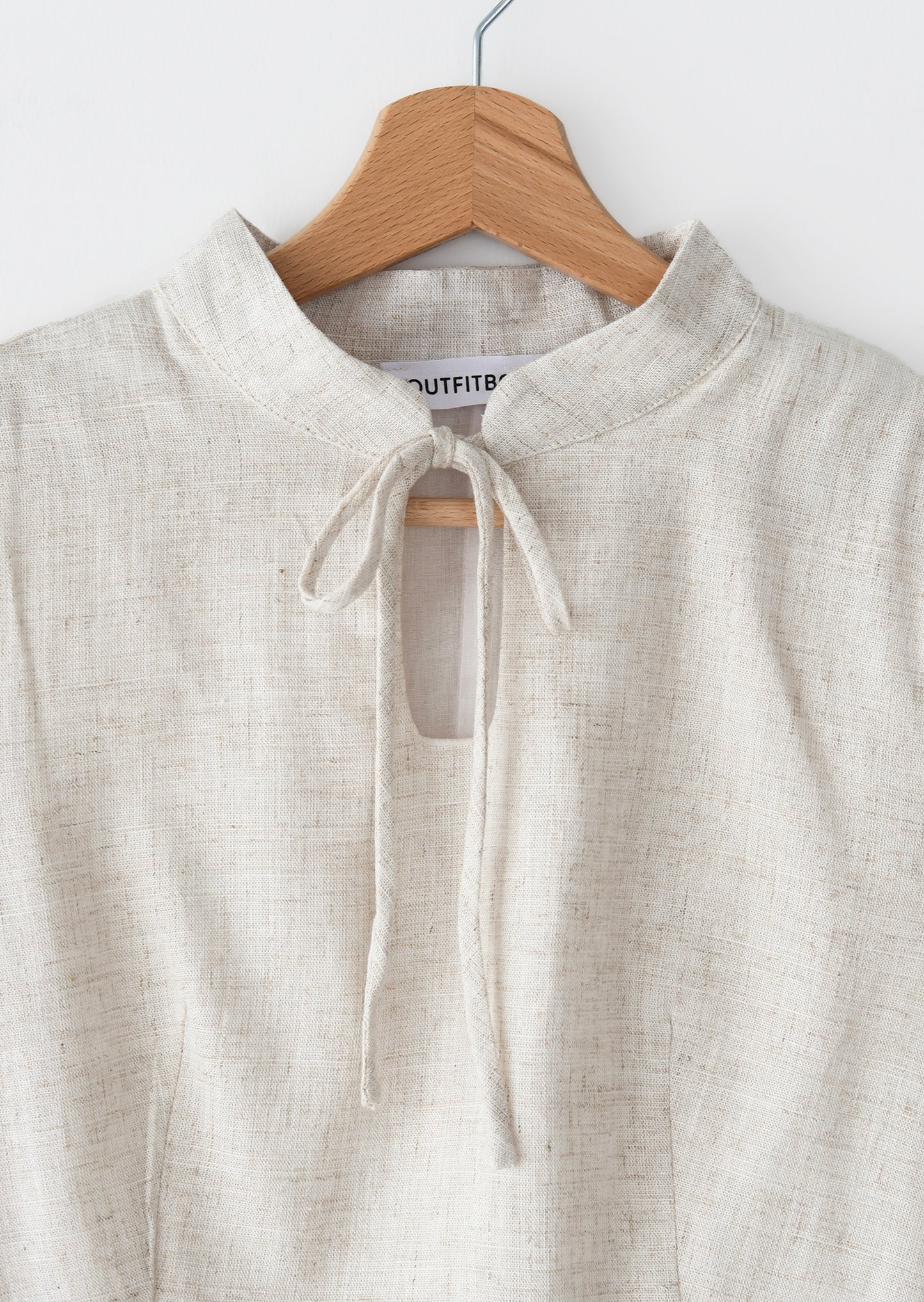 Top avec col à nouer