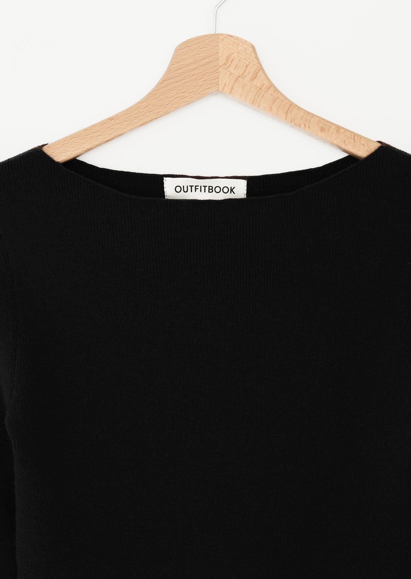 Boat-neck knitted sweater