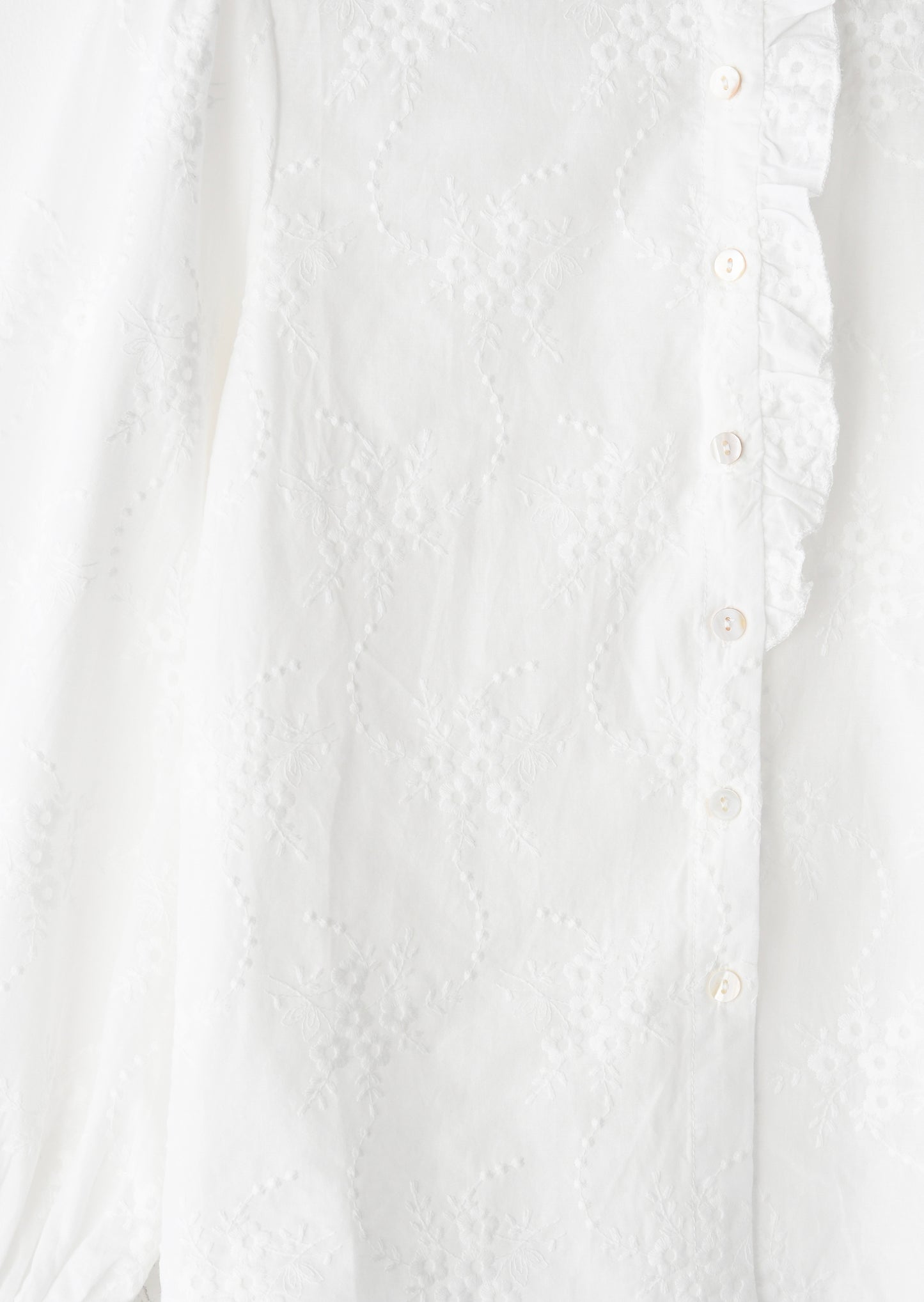 Embroidered shirt