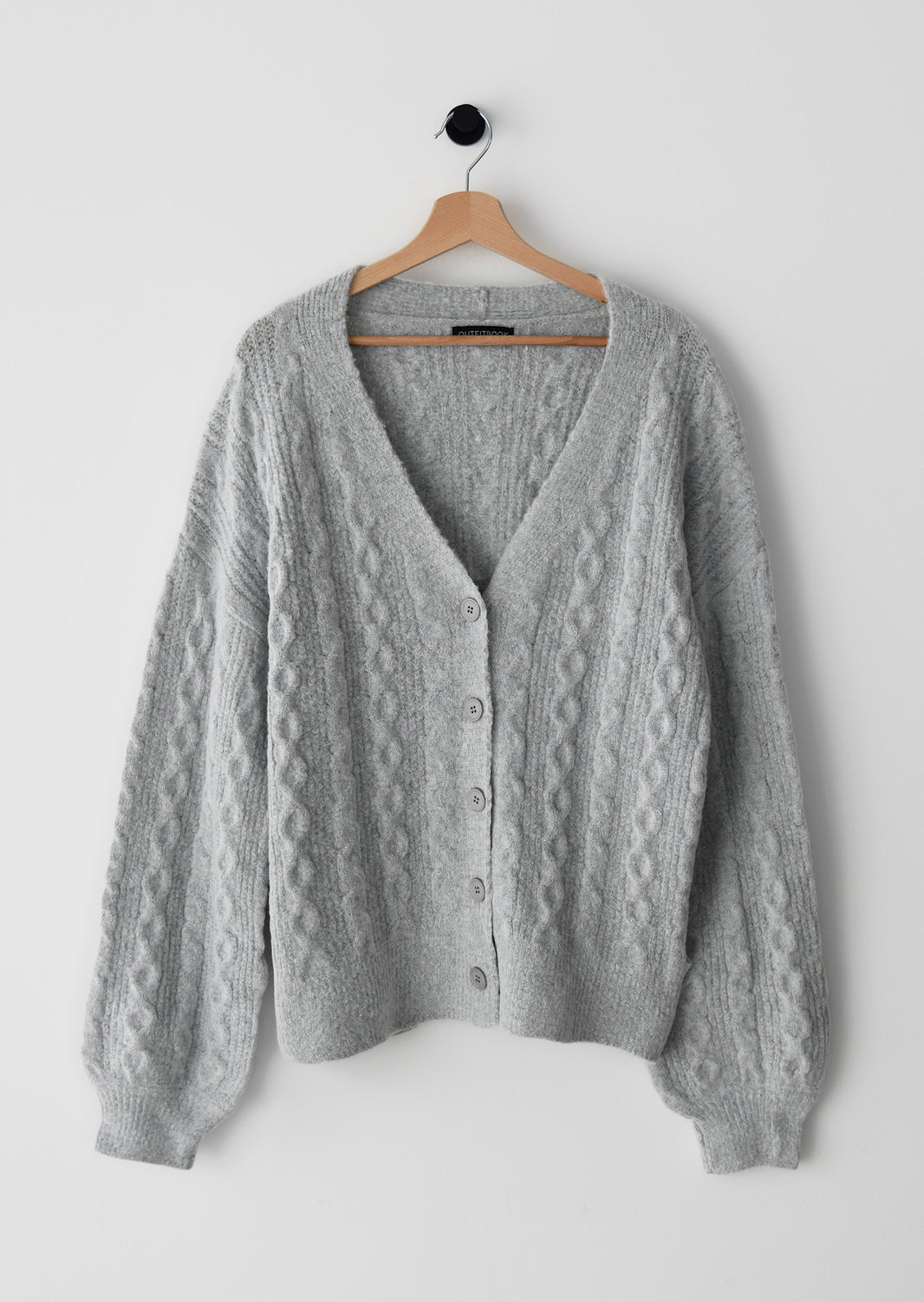 Cable knit cardigan in grey