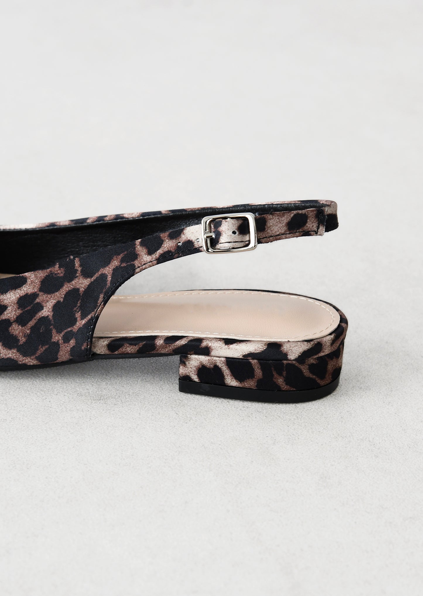 Ballerines à bride léopard