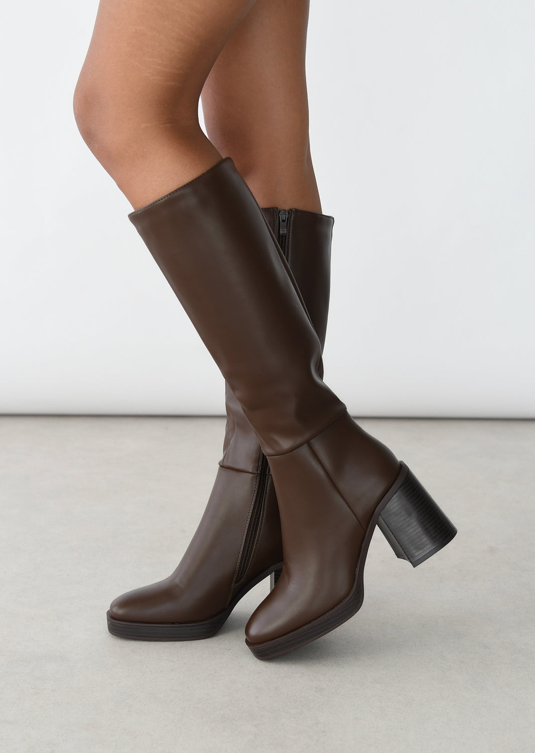 Block heel knee-high boots