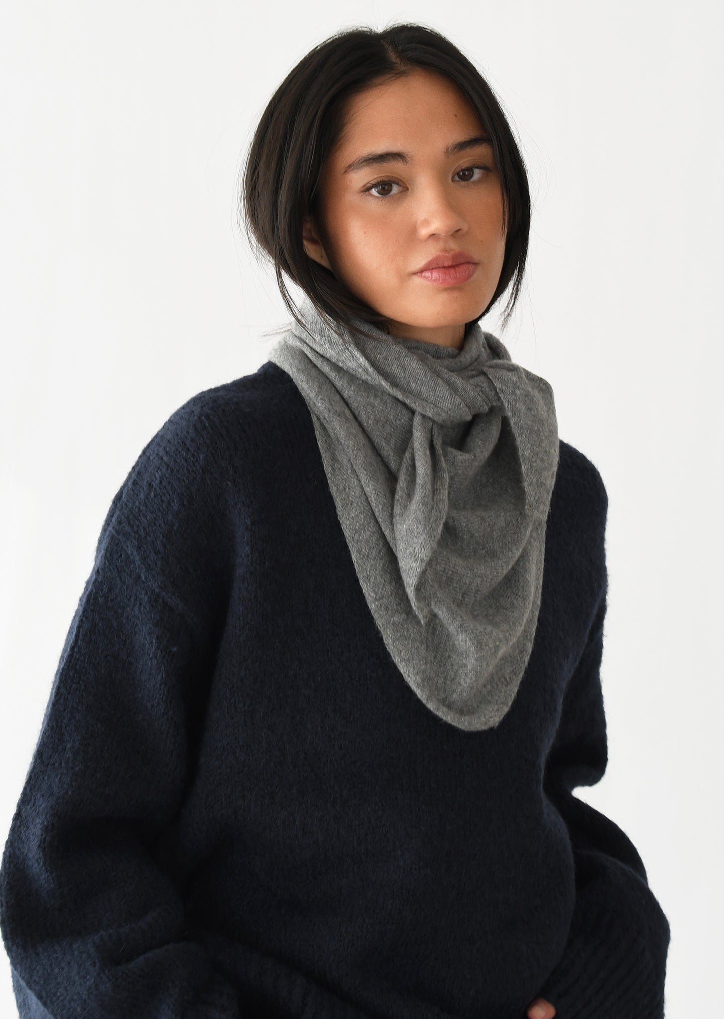 Triangle scarf with wool and cashmere