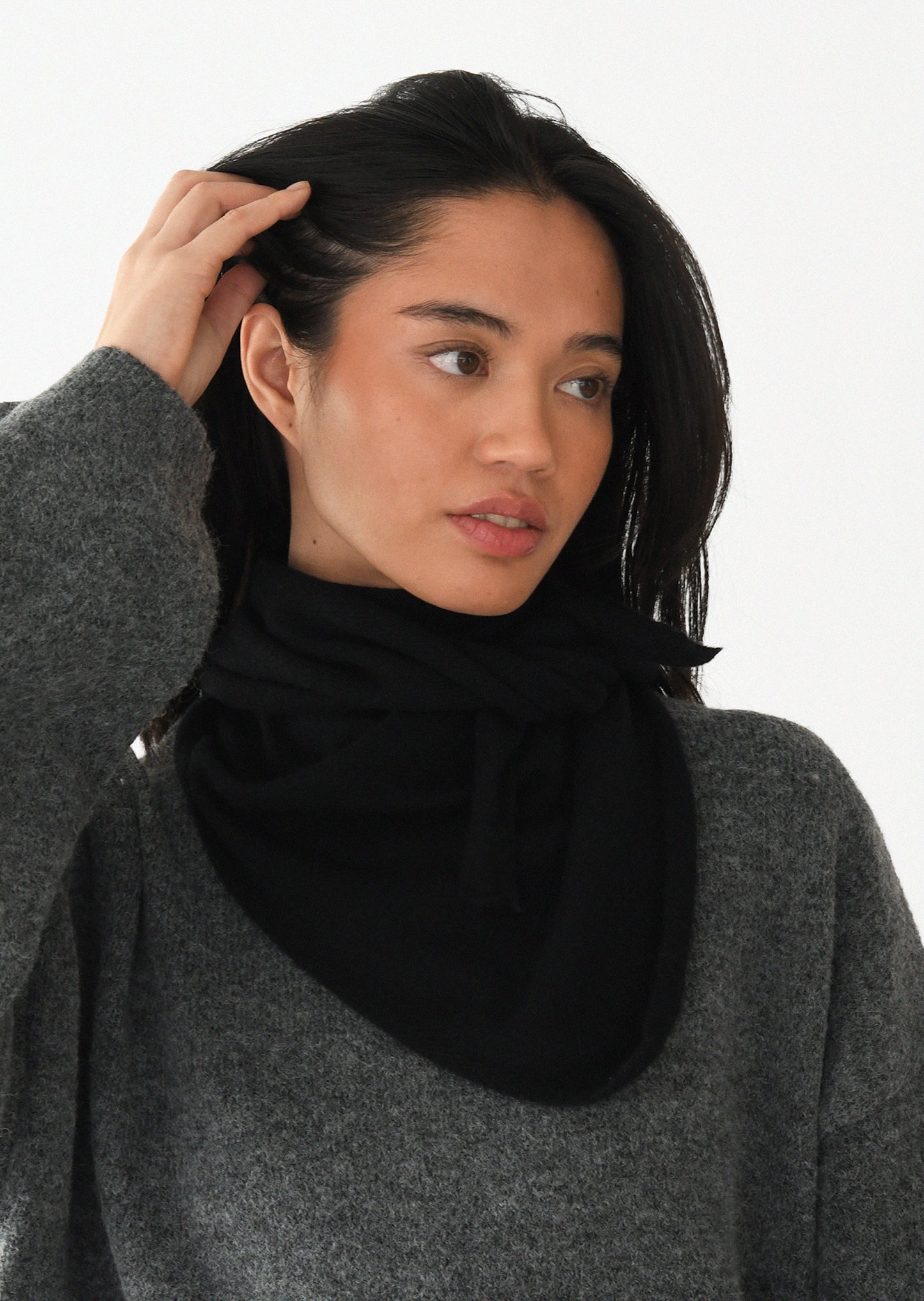 Triangle scarf with wool and cashmere