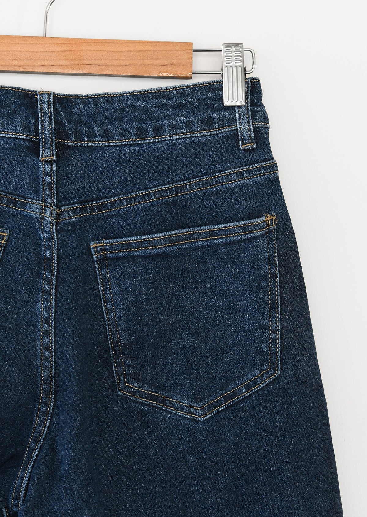Jeans anchos de cintura alta
