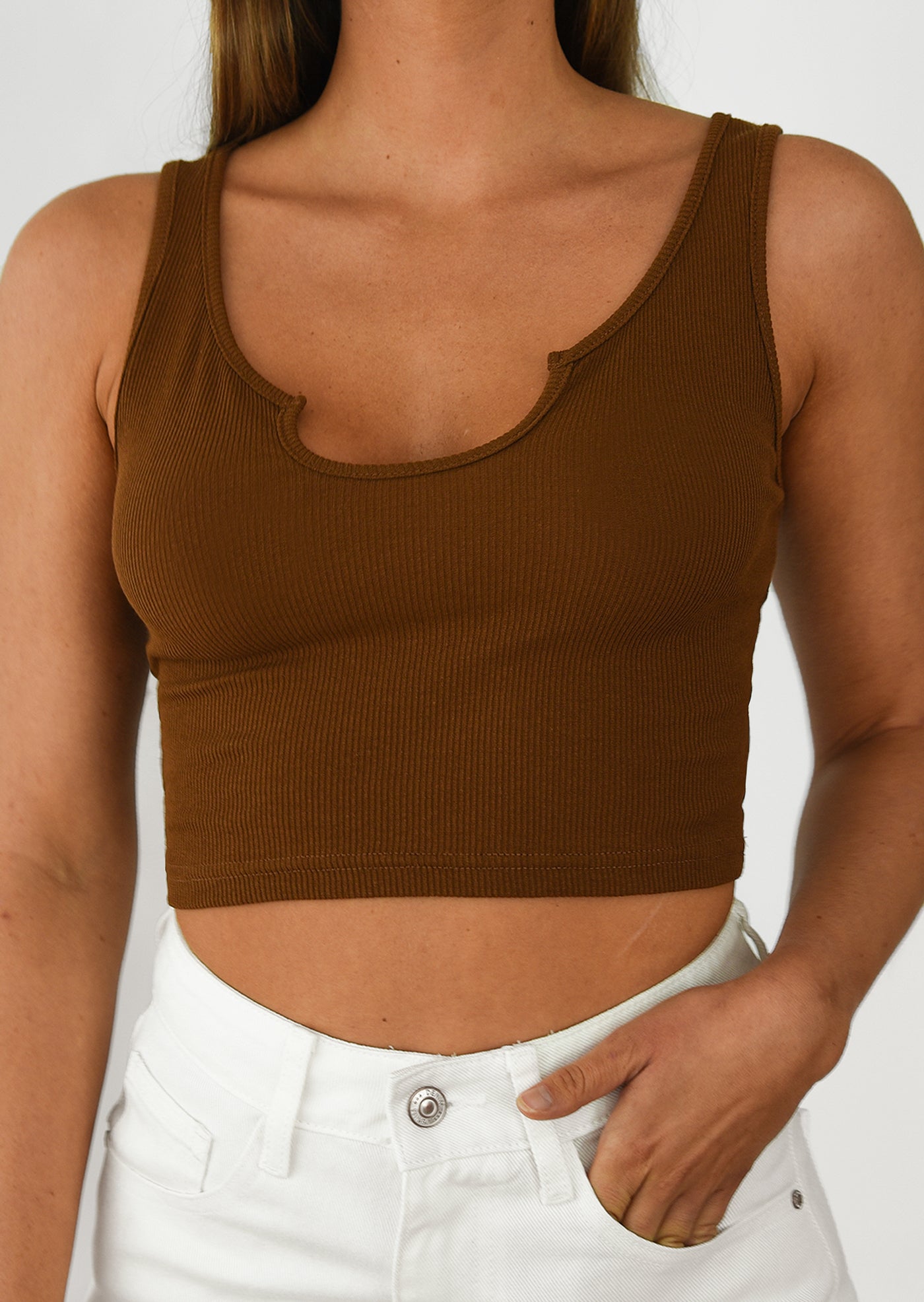 Débardeur côtelé à encolure cranté marron
