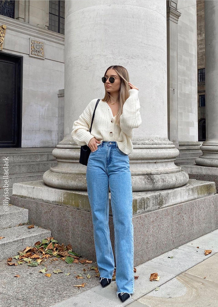 Gilet boutonné en grosse maille beige