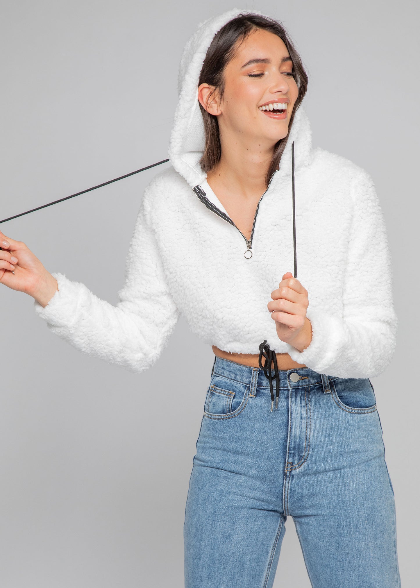 Sudadera con capucha y media cremallera de borreguito en blanco