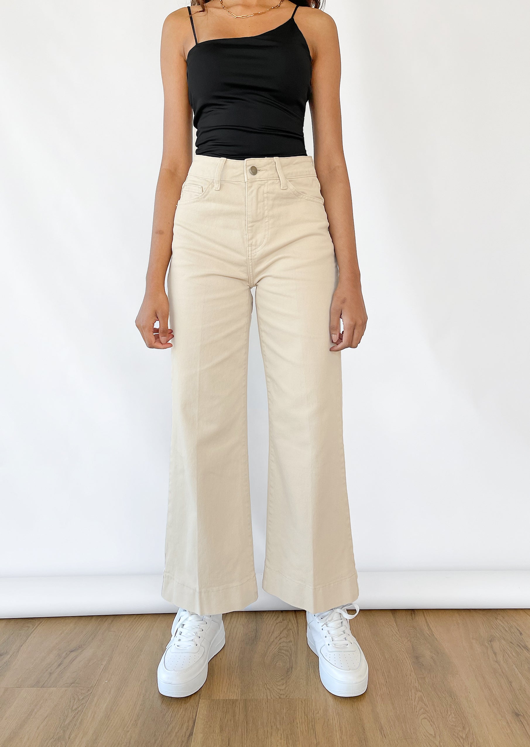 Flared Crop Jeans in beige