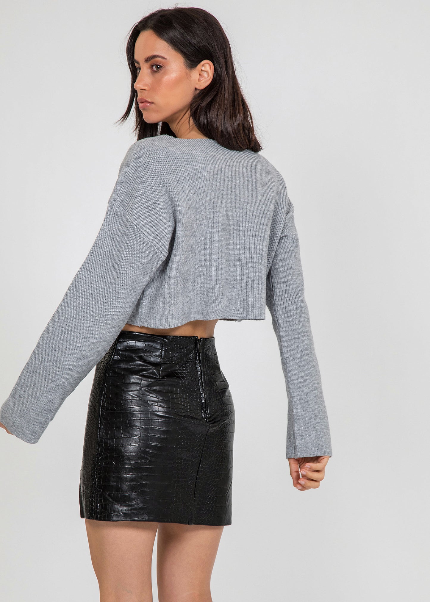 Jupe en simili cuir effet croco fendue