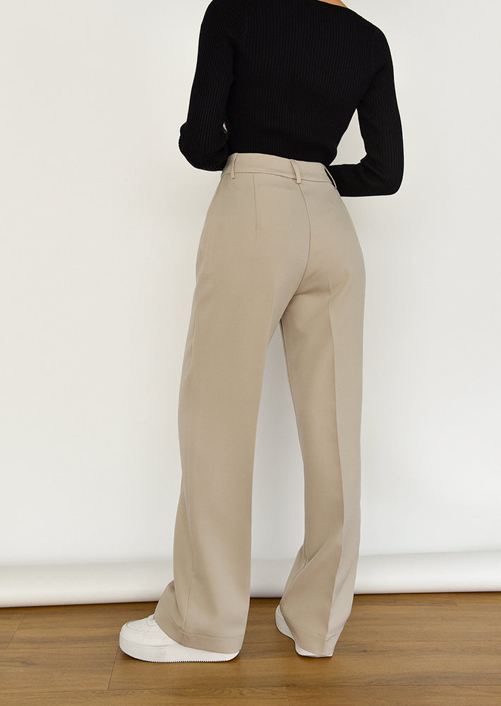 Straight leg pants in beige