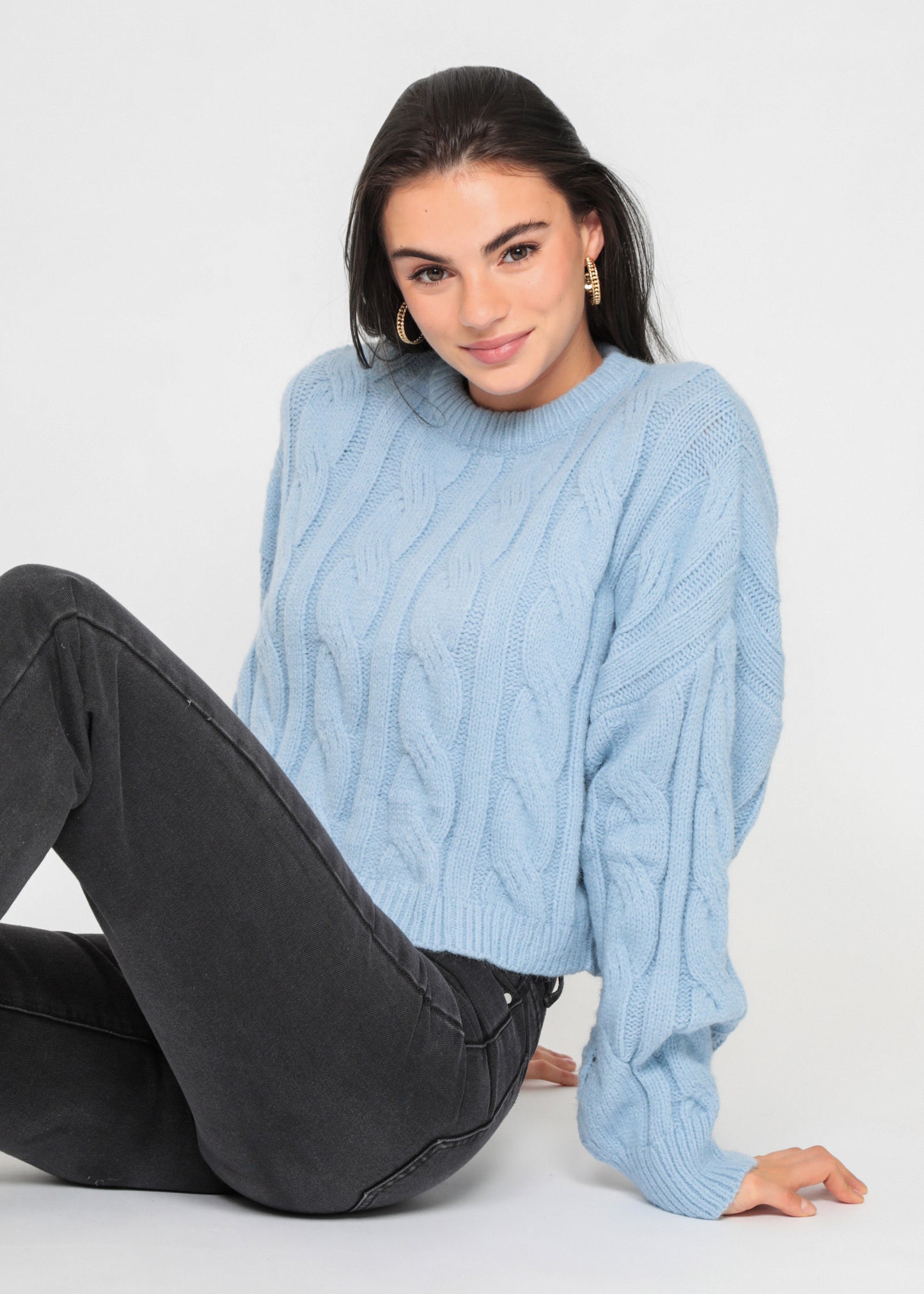 Cable knit jumper in blue