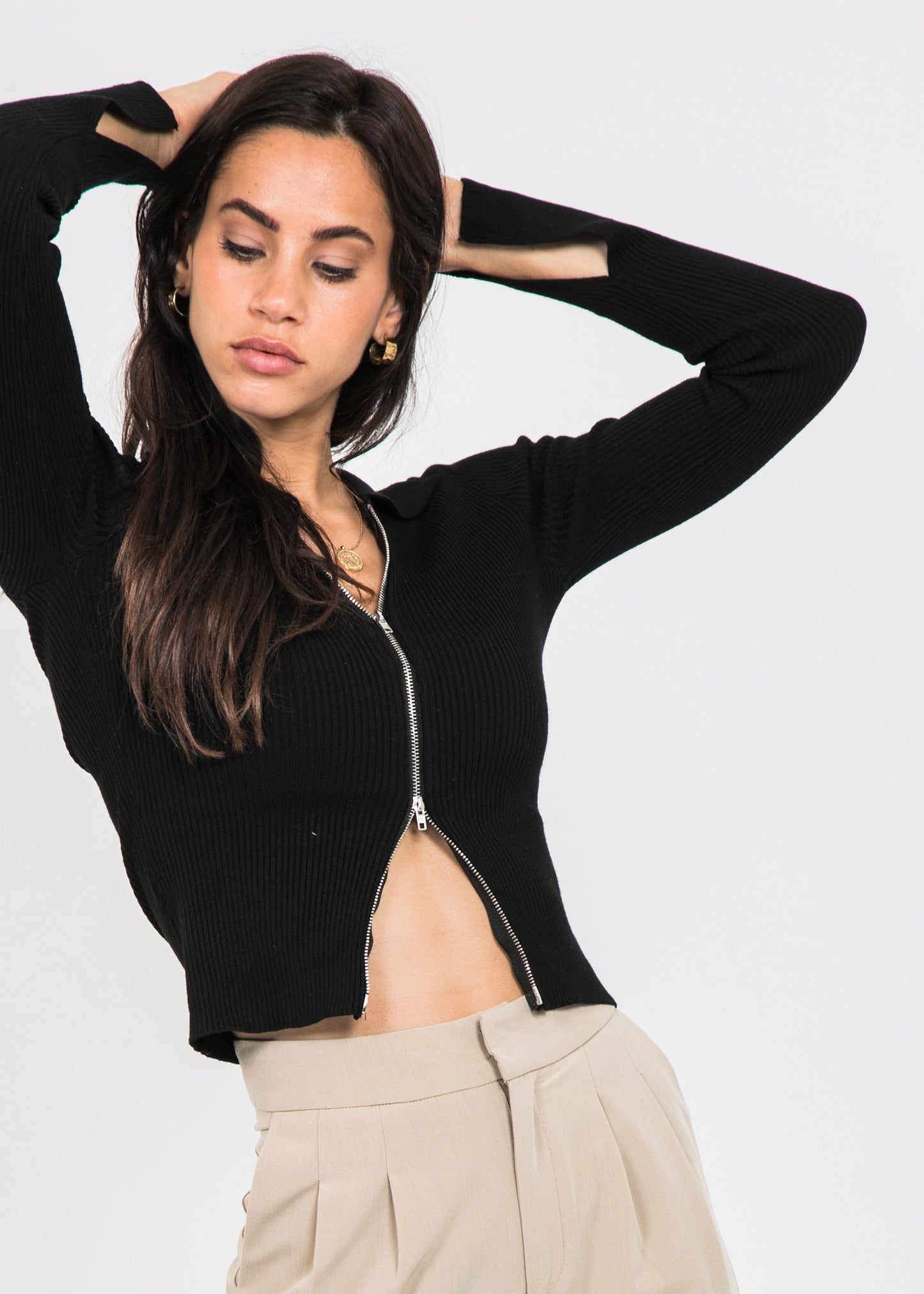 Zip front top with collar in black