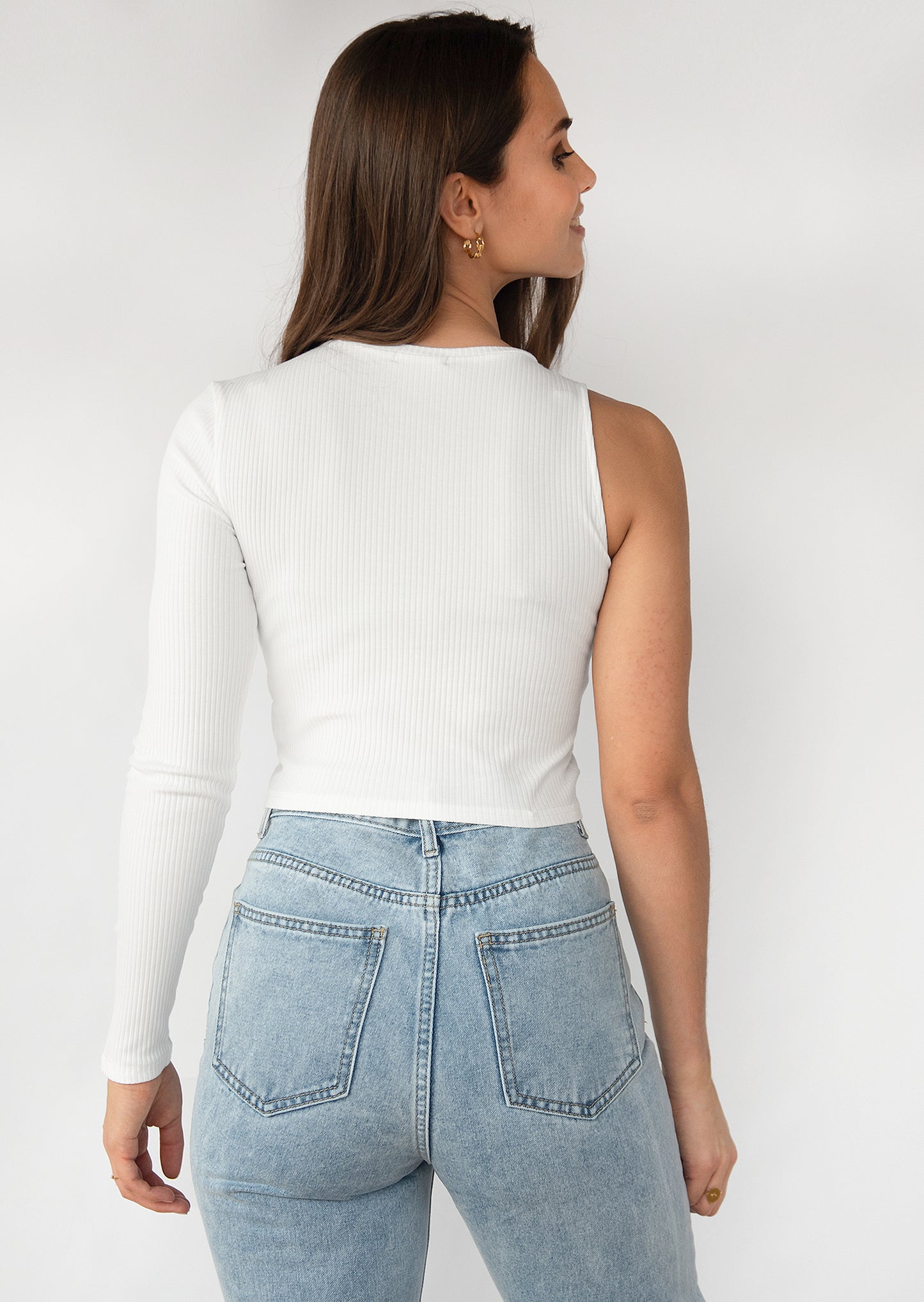 One shoulder long sleeve top in white