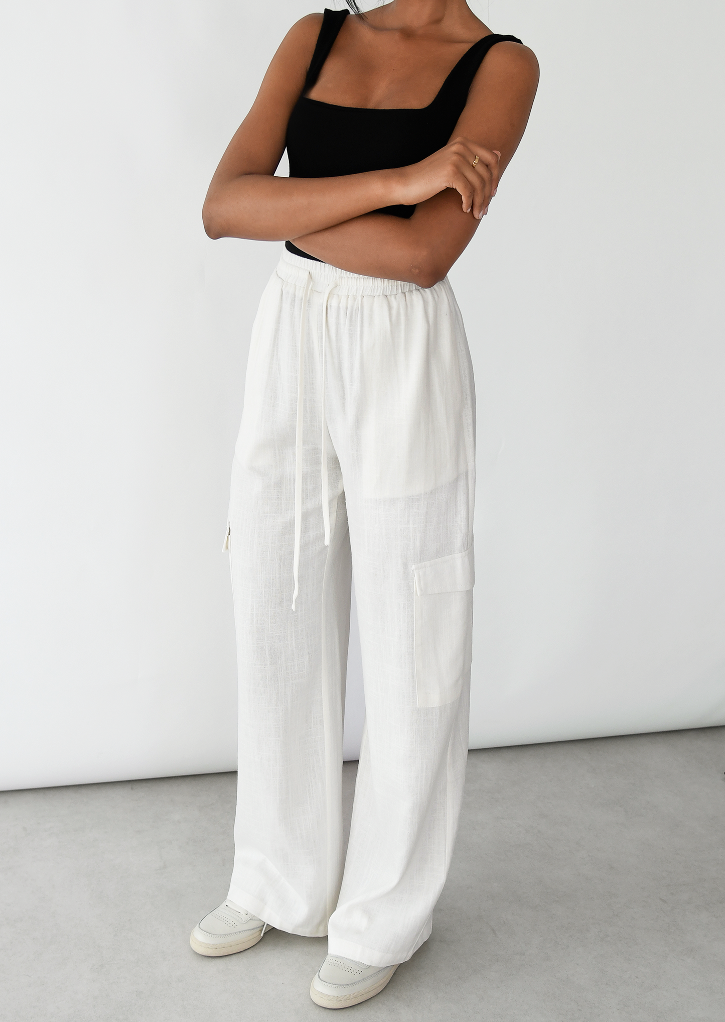 Linen cargo trousers