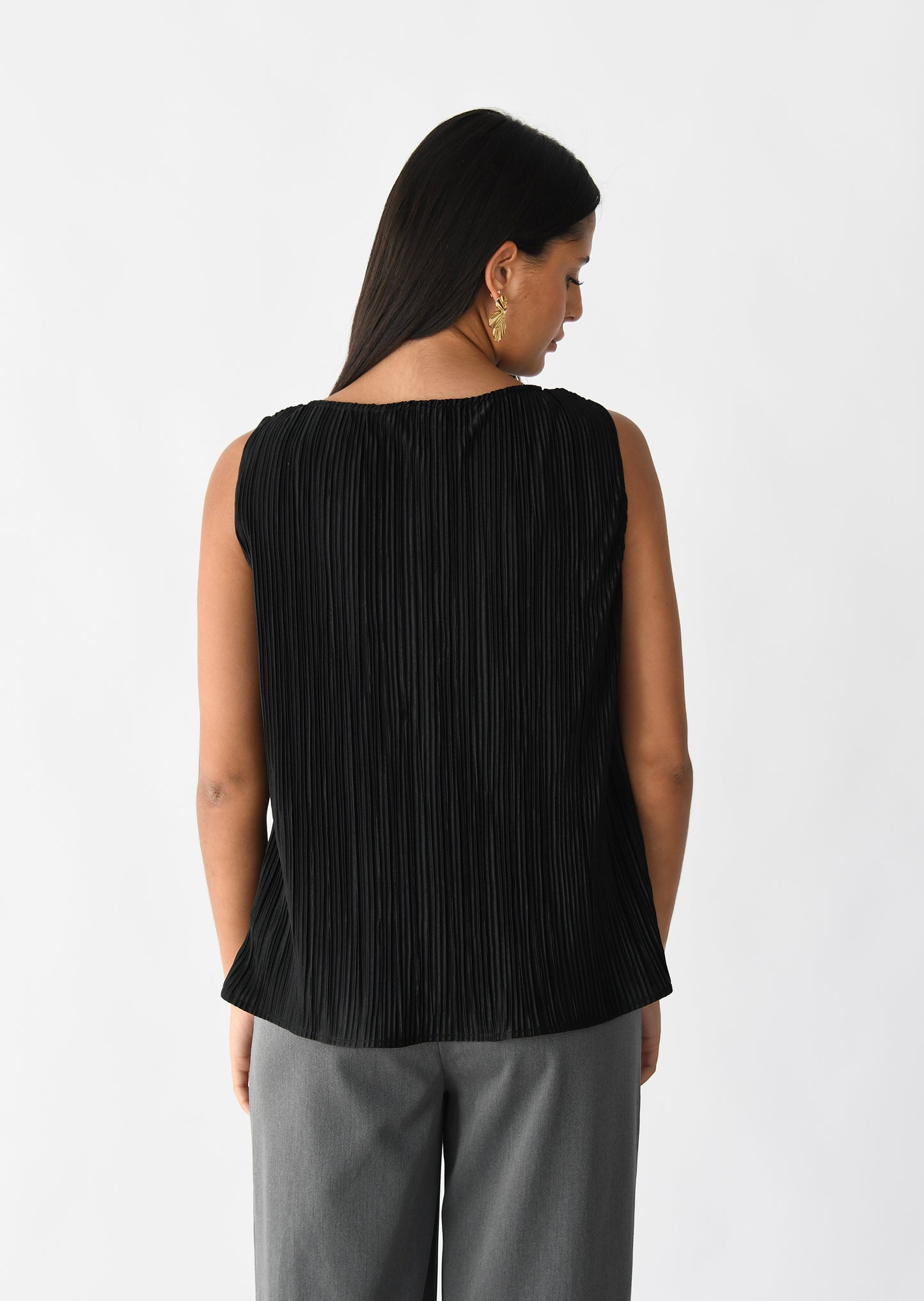 Pleated top