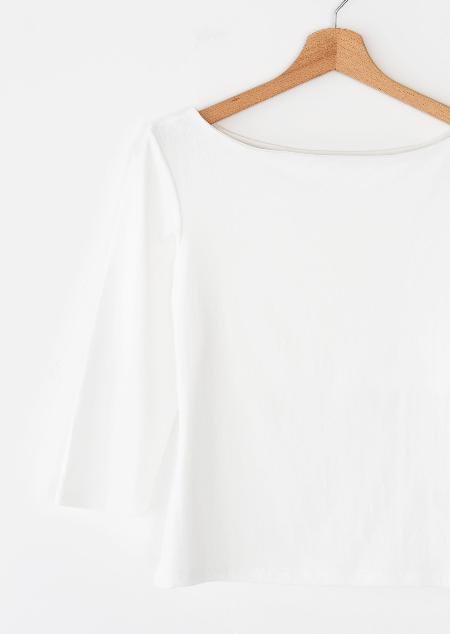 Boat-neck top
