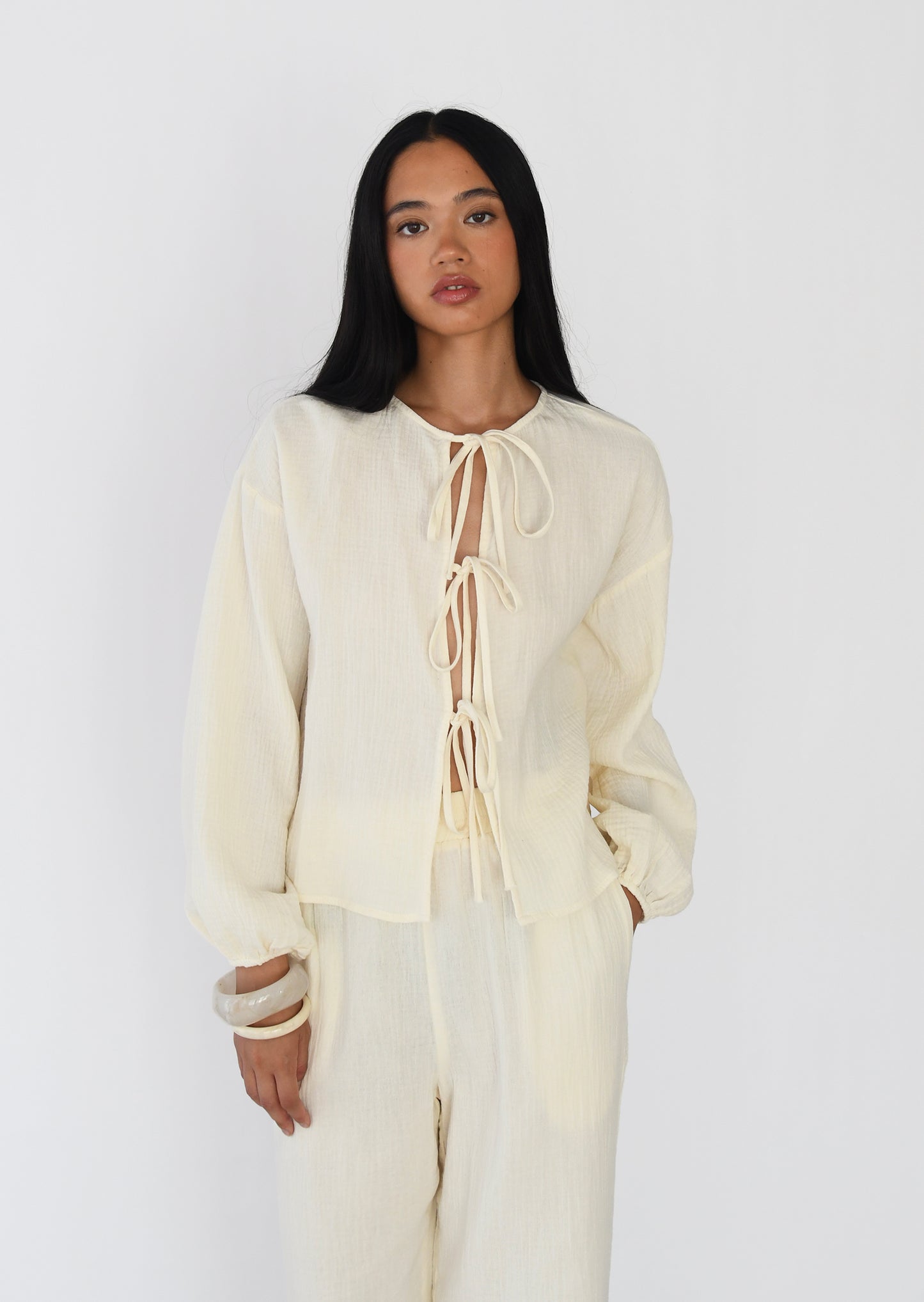 Blouse texturée à nouer