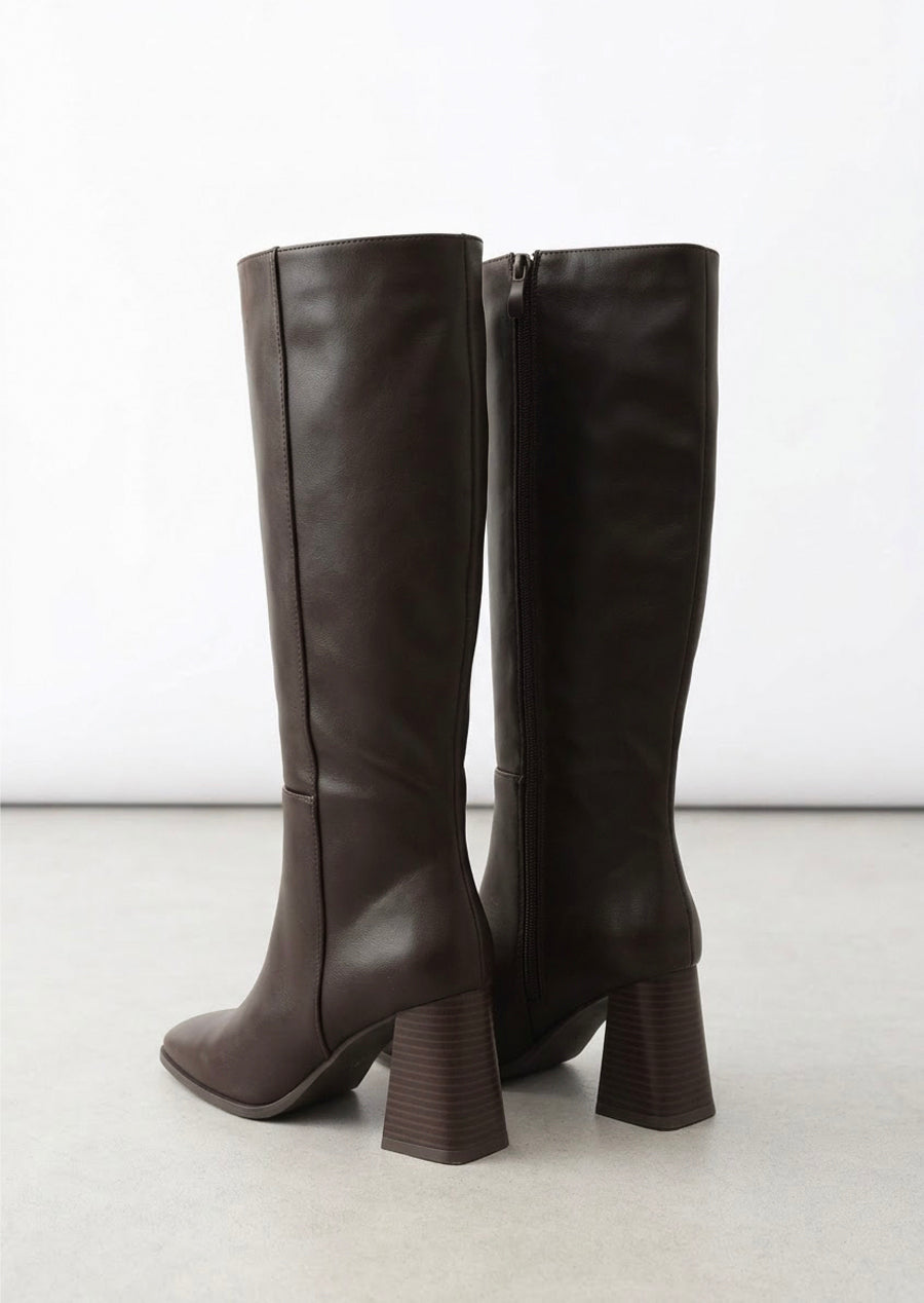 Knee-High Heeled Boots