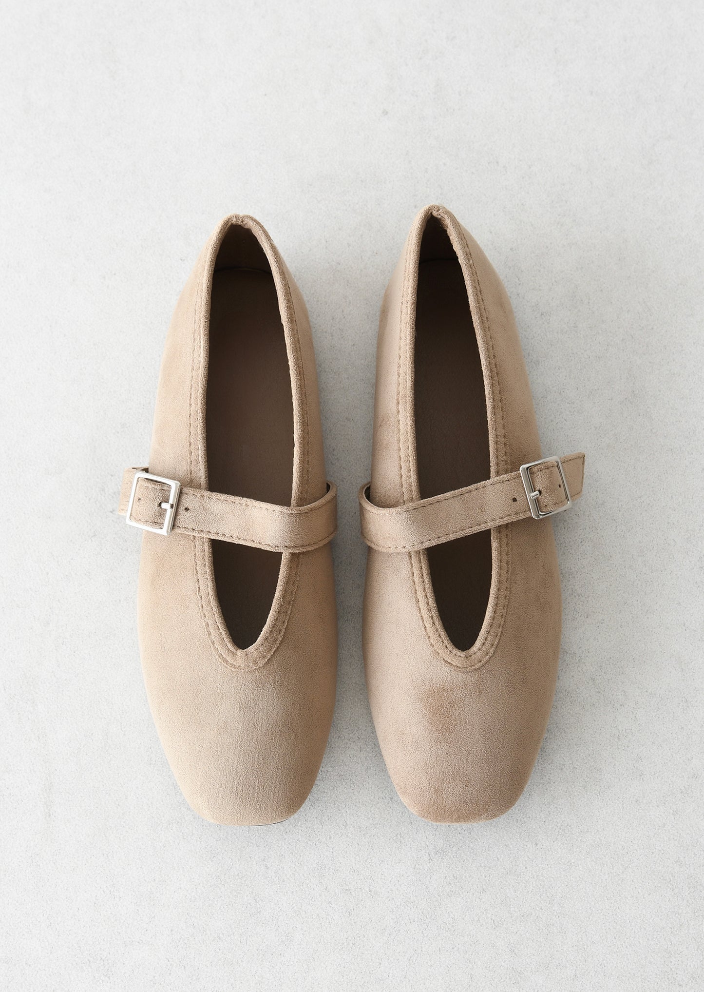 Ballet flats with buckle