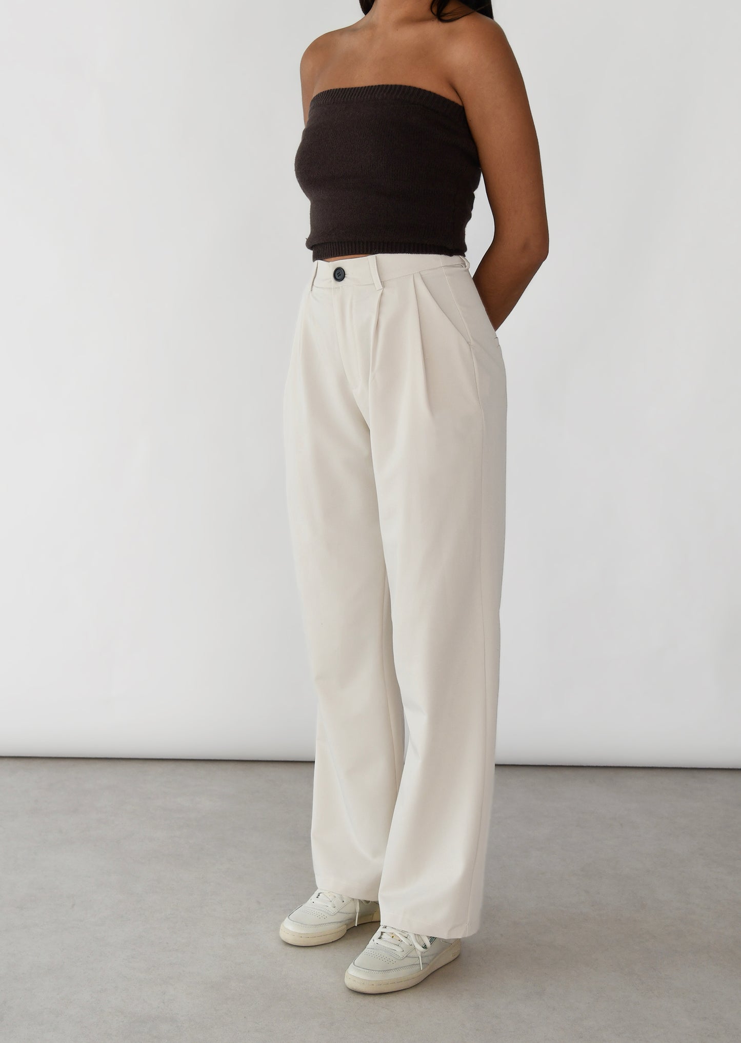 Pleated trousers