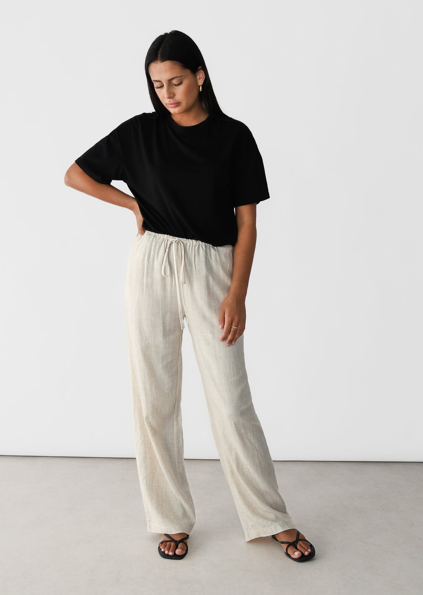 Linen wide-leg drawstring trousers