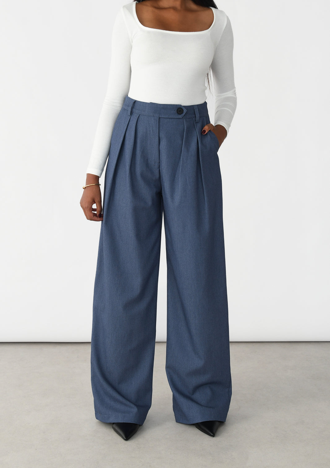 Wideleg pleated trousers