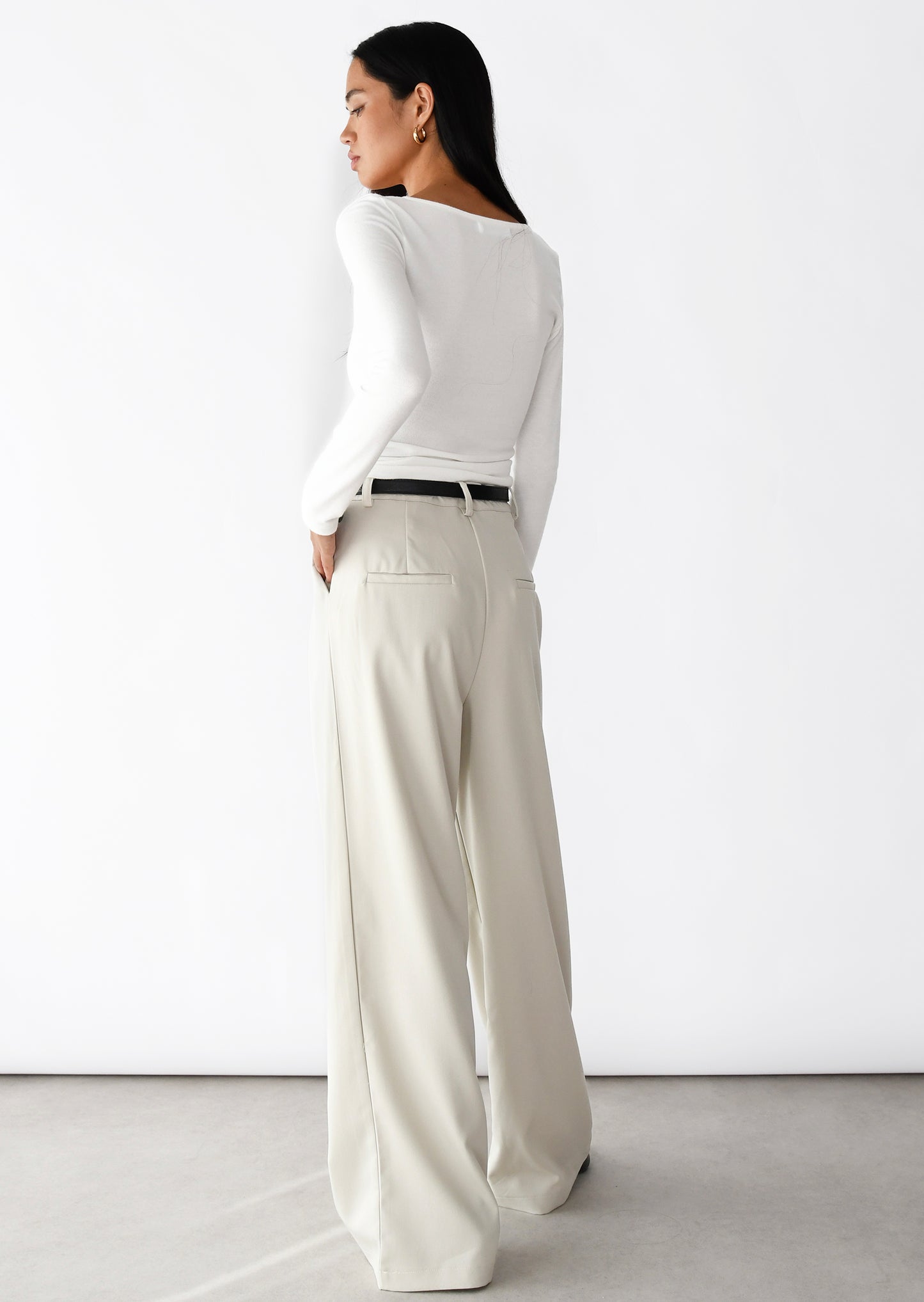 Wideleg pleated pants