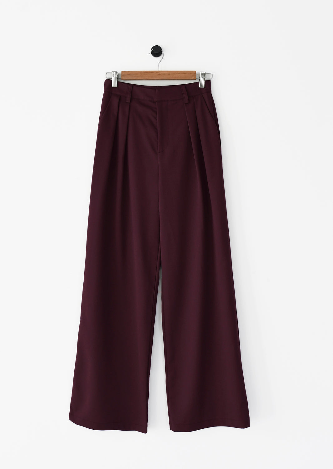 Wideleg pleated pants