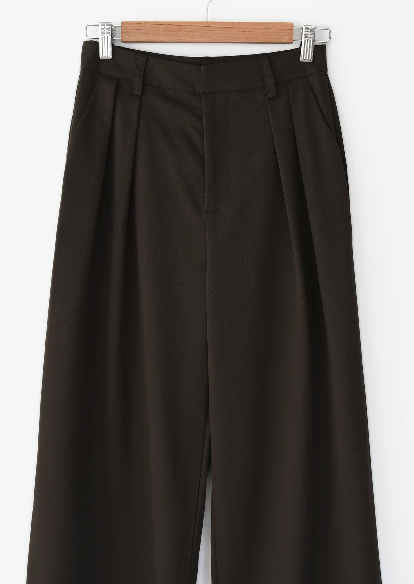 Wideleg pleated pants