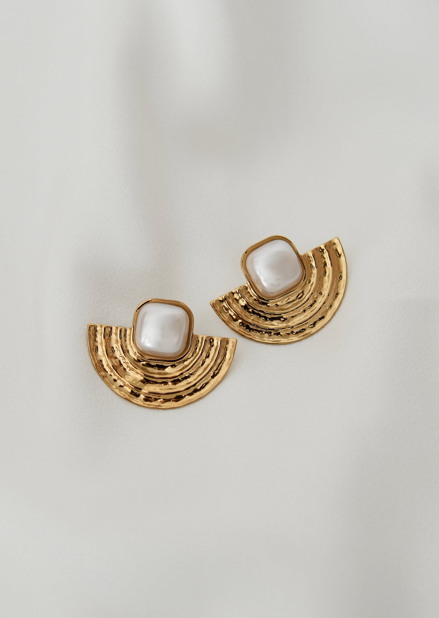 Esa Earrings 