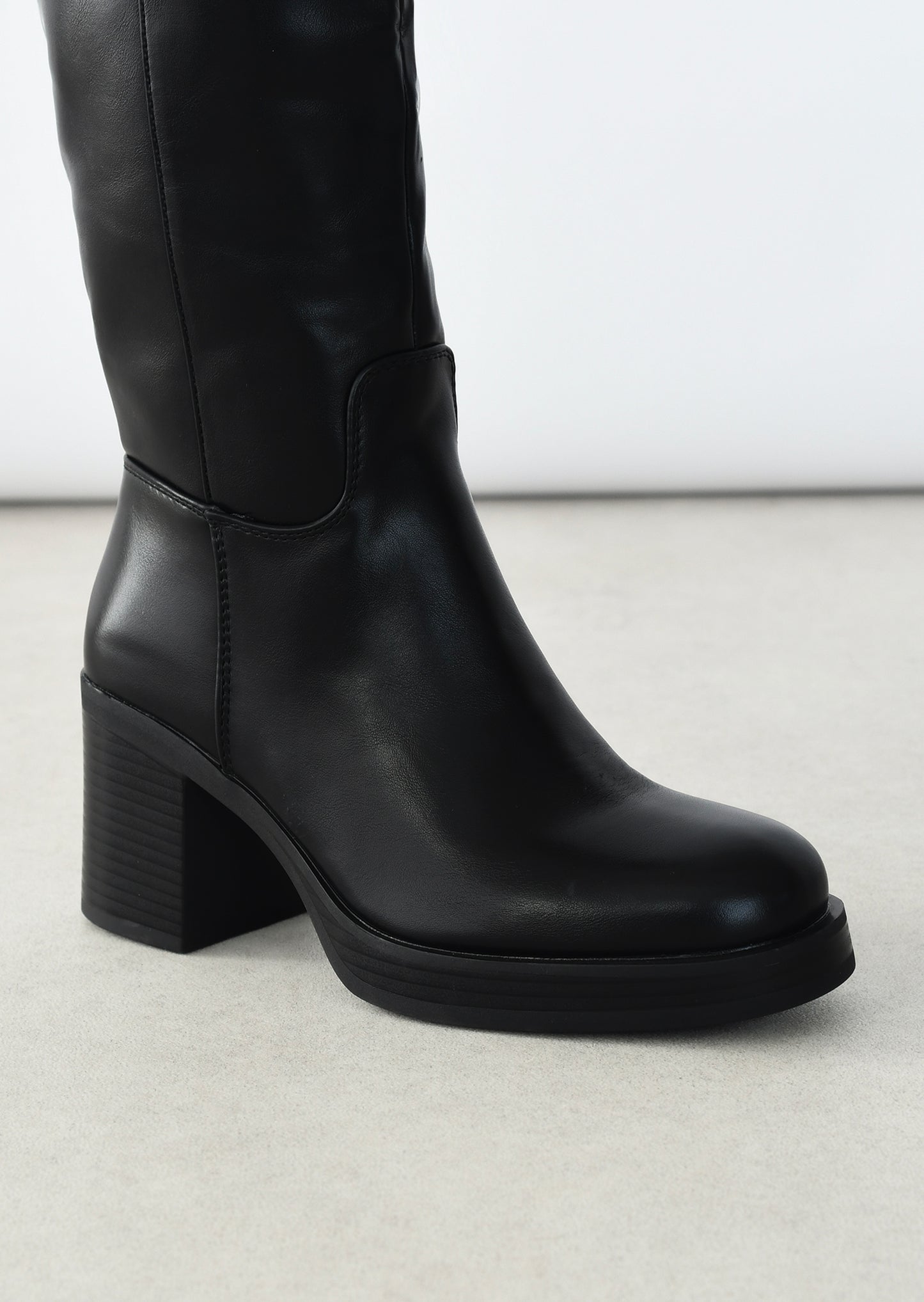 Block heel knee-high boots