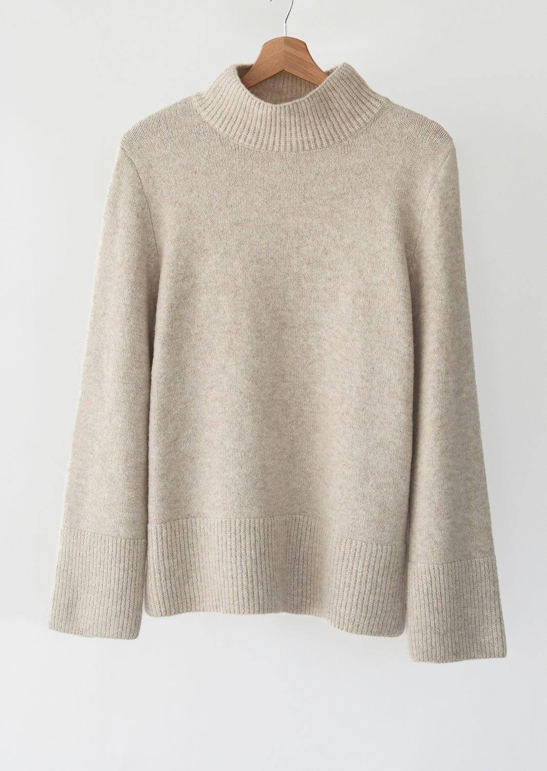 High neck knit sweater 