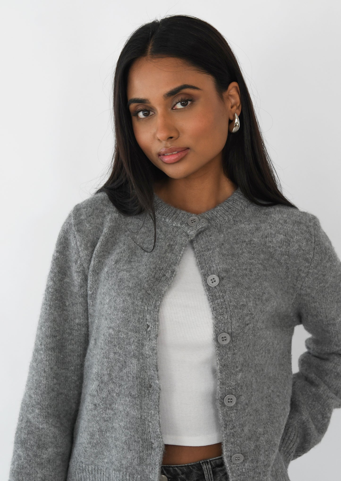 Buttoned knit cardigan 