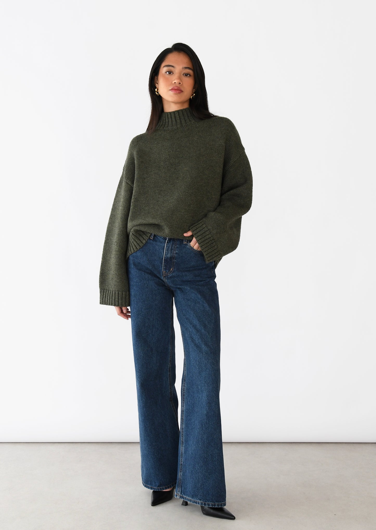 High neck knit sweater 