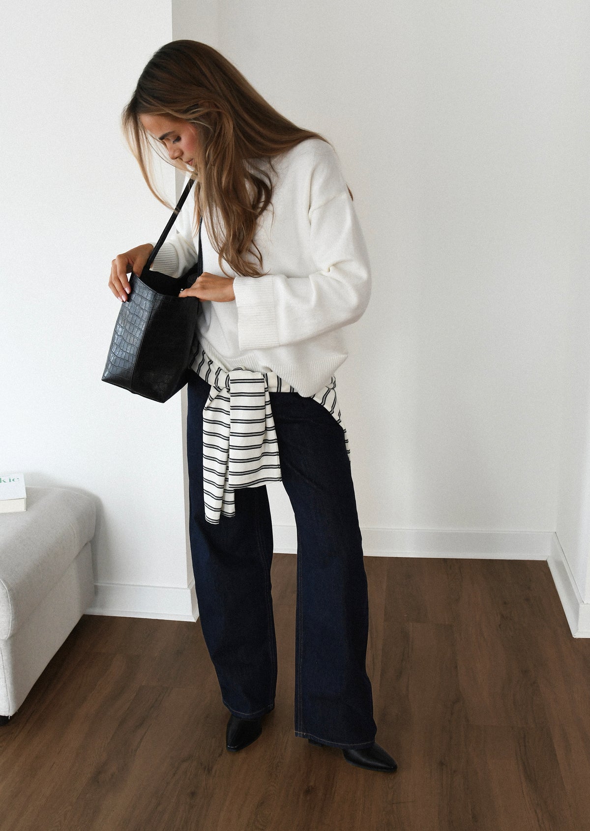 High-waisted barrel jeans
