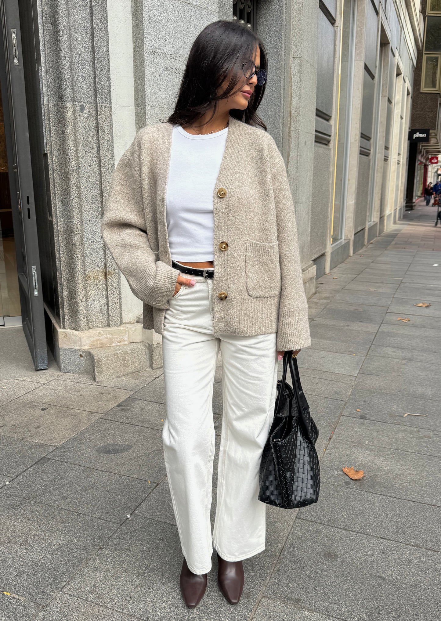 Knitted pocket cardigan