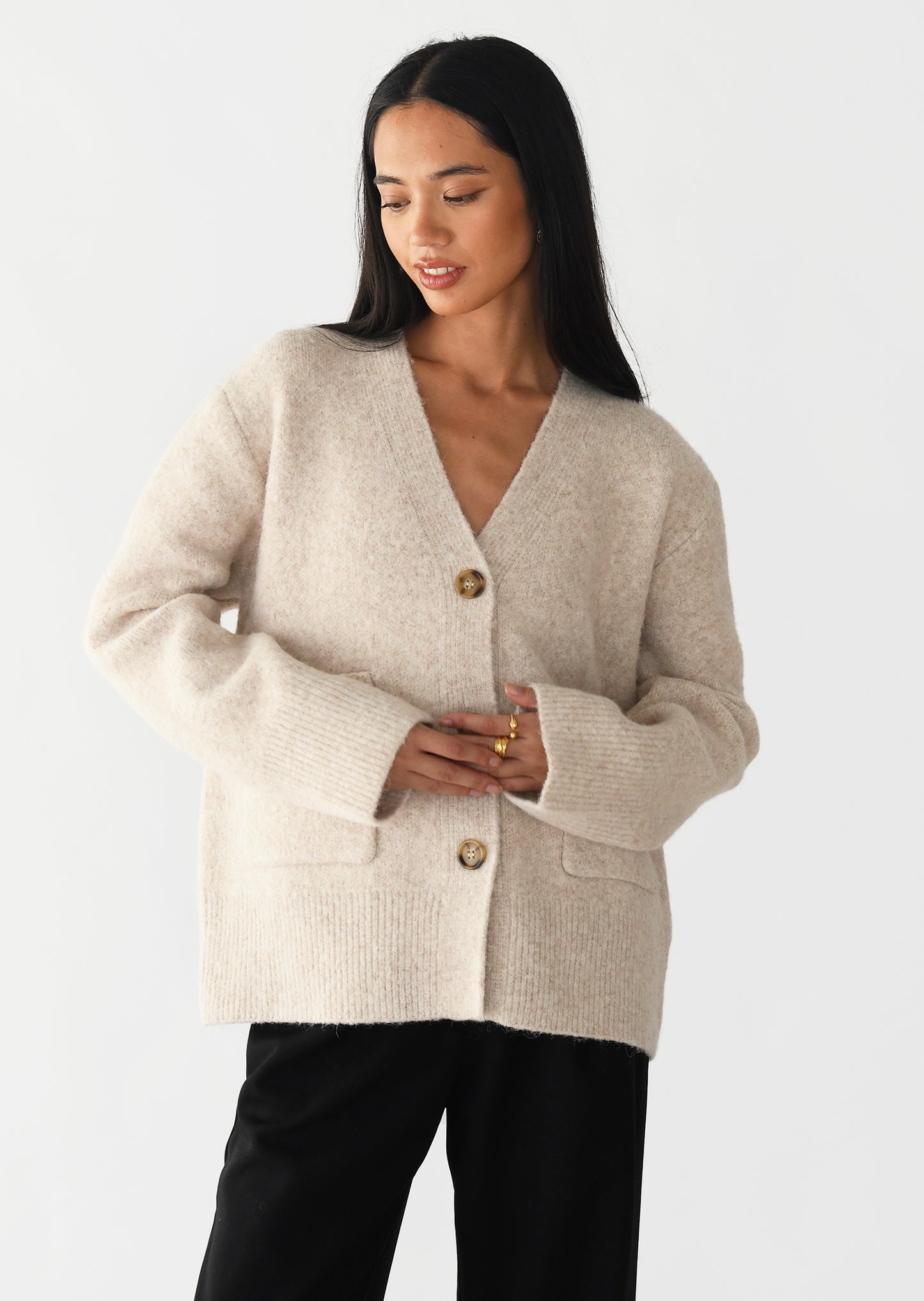 Knitted pocket cardigan