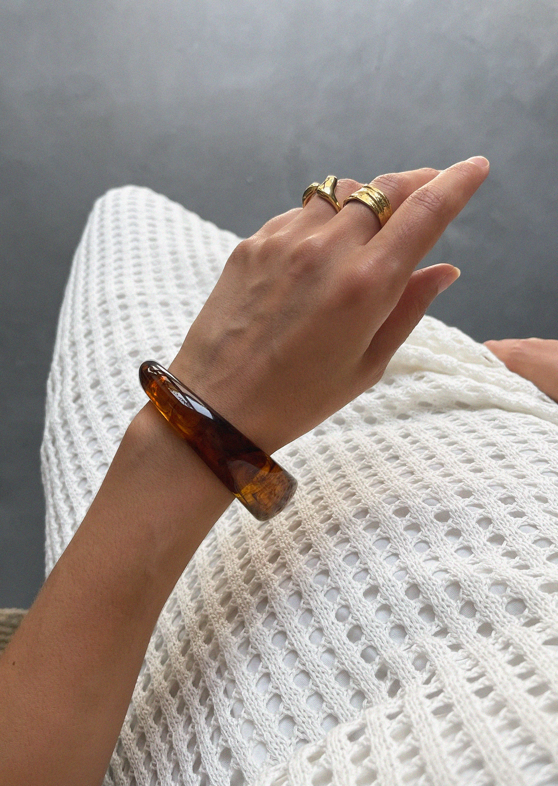 Bracelet en résine ambre