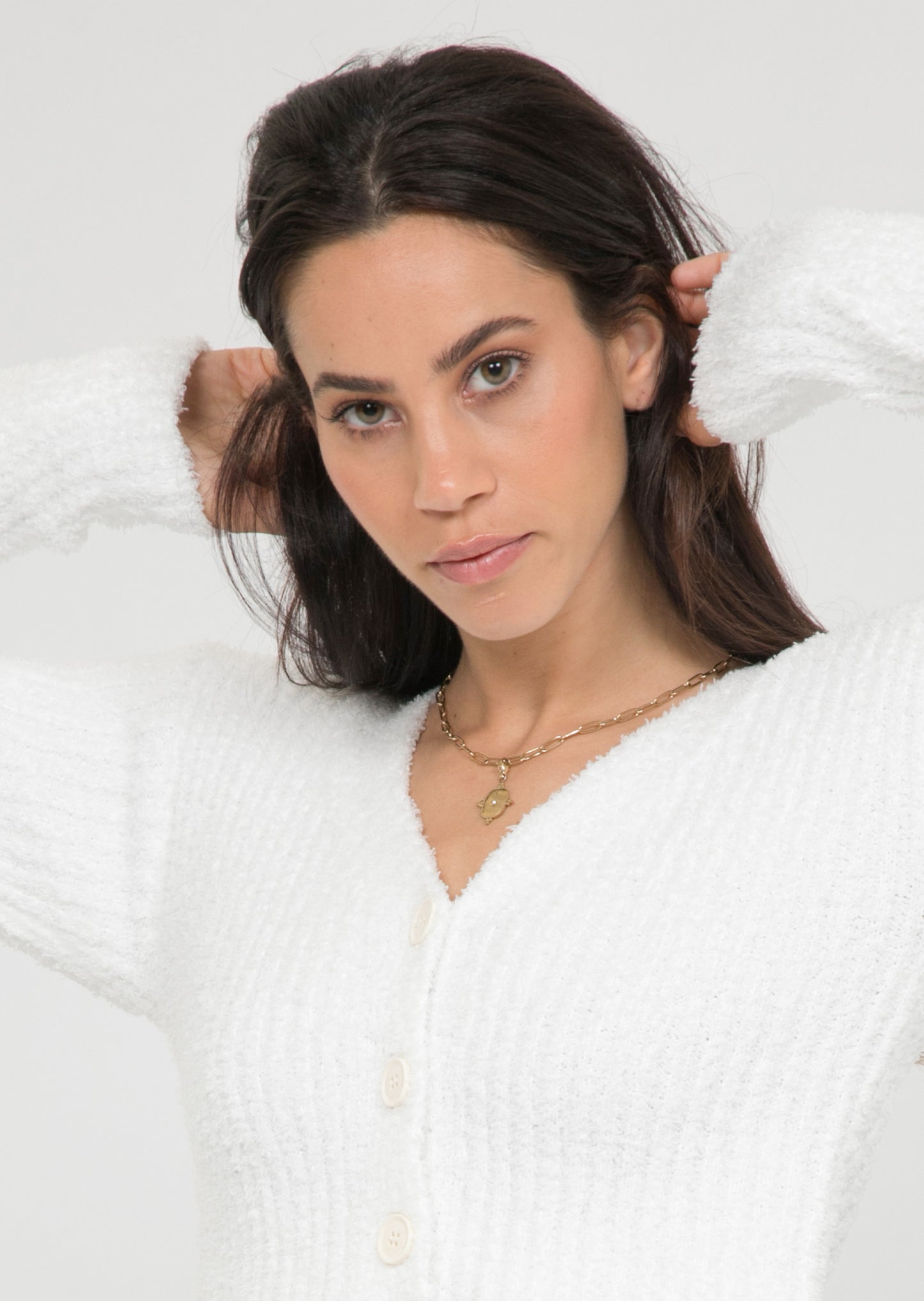 Fluffy ribbed cardigan in white