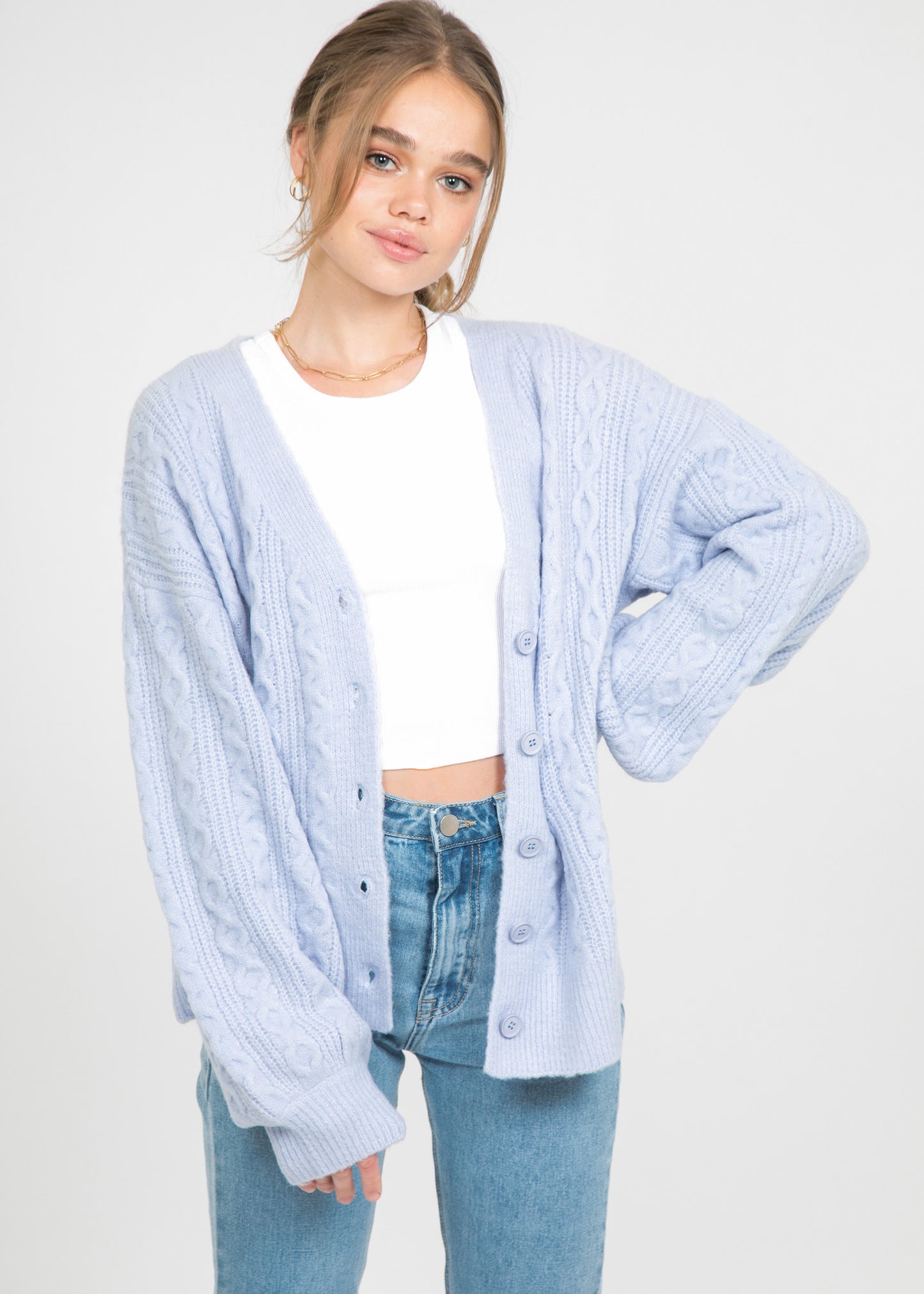 Cable knit cardigan in blue