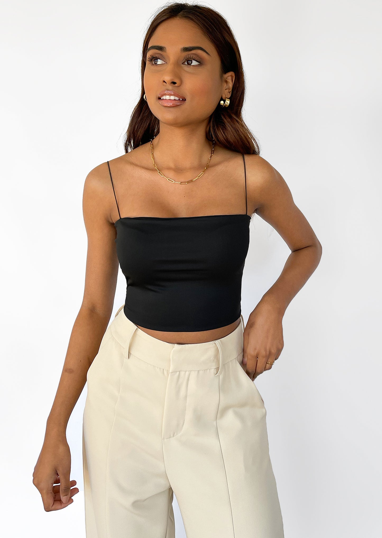 Thin straps crop top in black