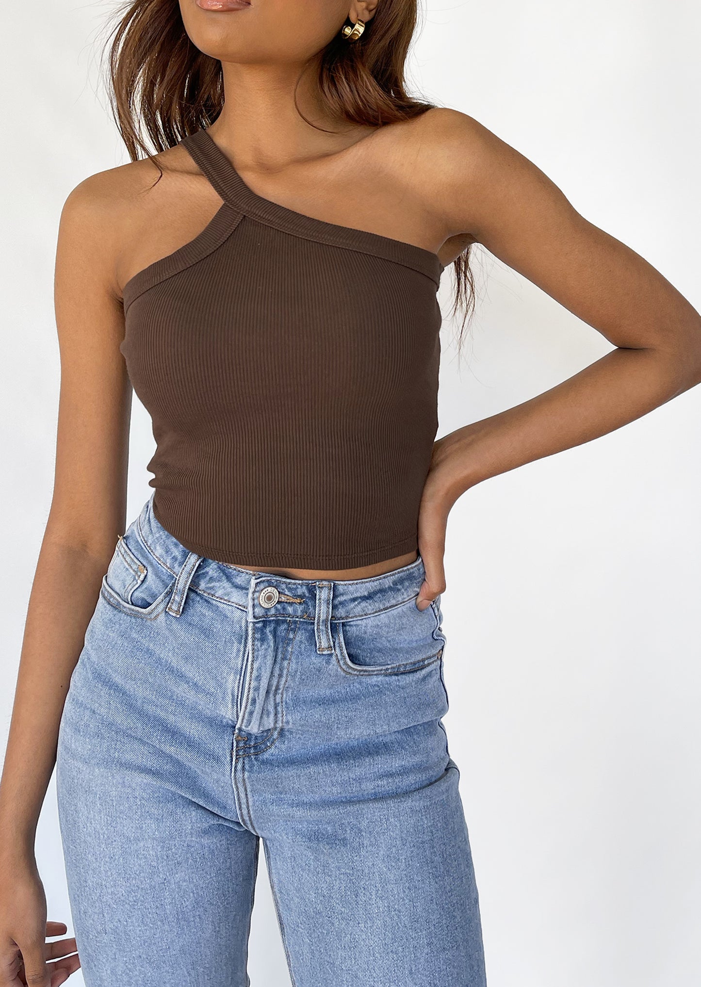 One shoulder crop rib top in brown