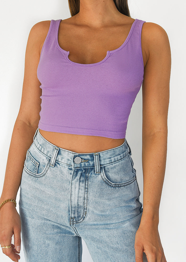 Ribbed vest with notch neck in lilac