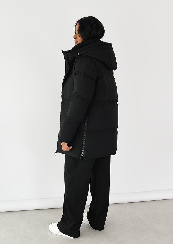Mid length puffer jacket