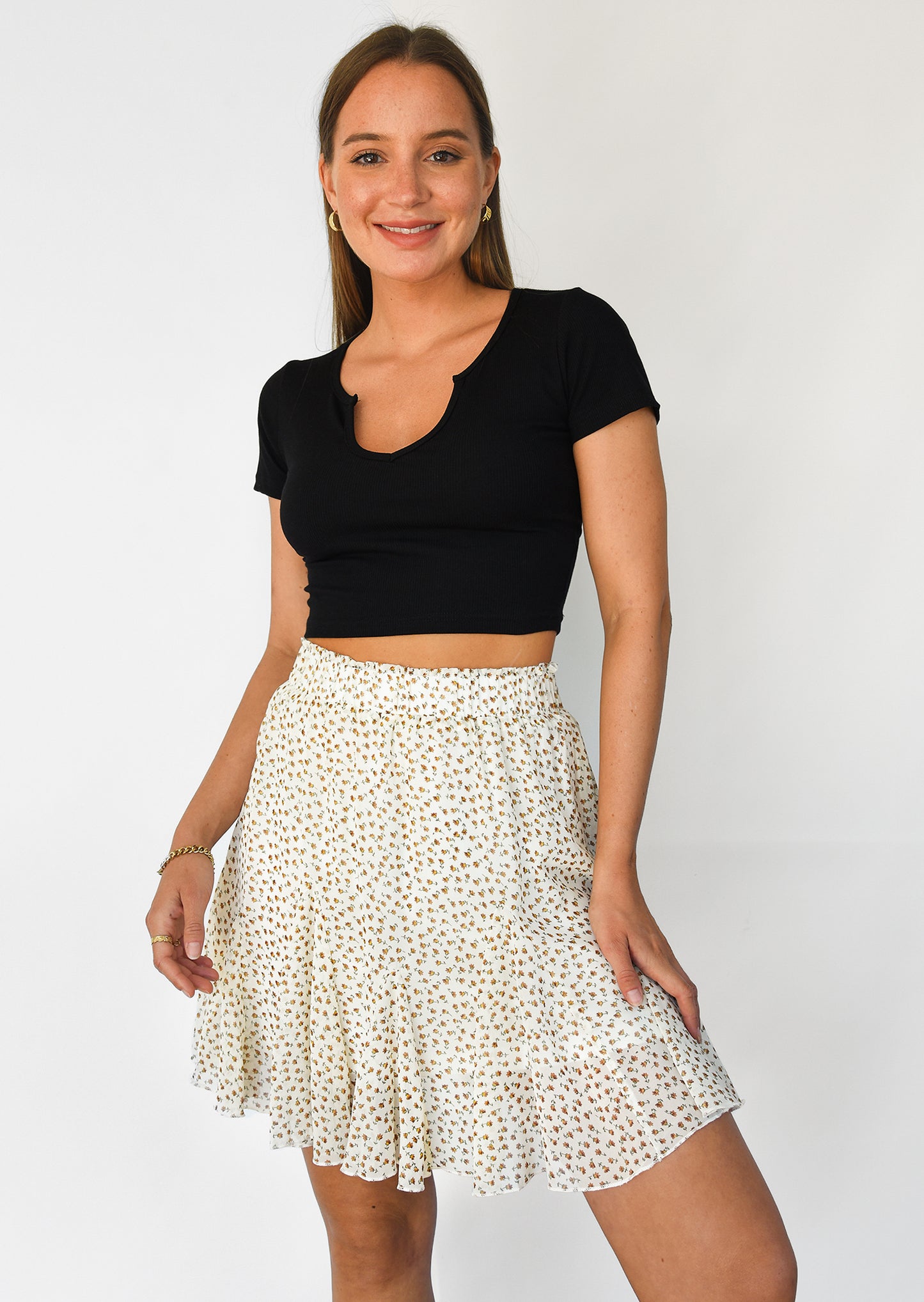Ruffle floral skirt in beige