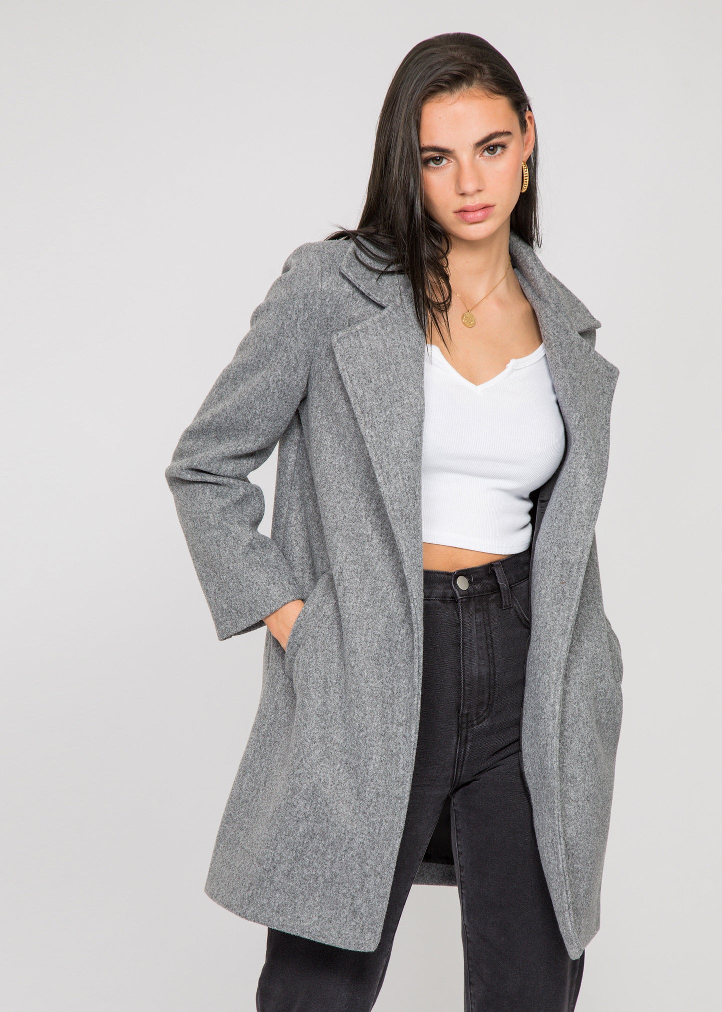 Tailored coat in grey