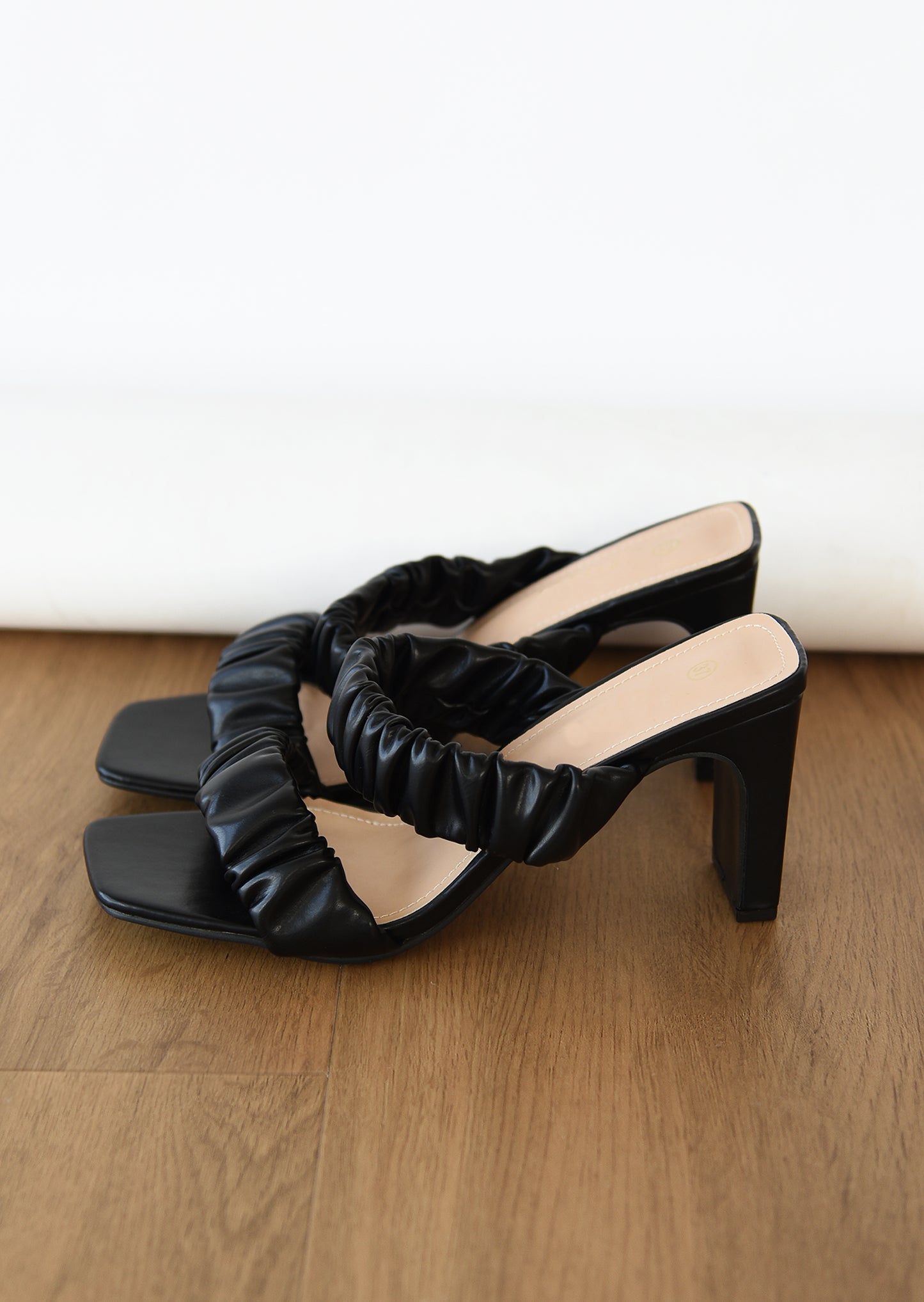 Square toe ruched heeled mules in black